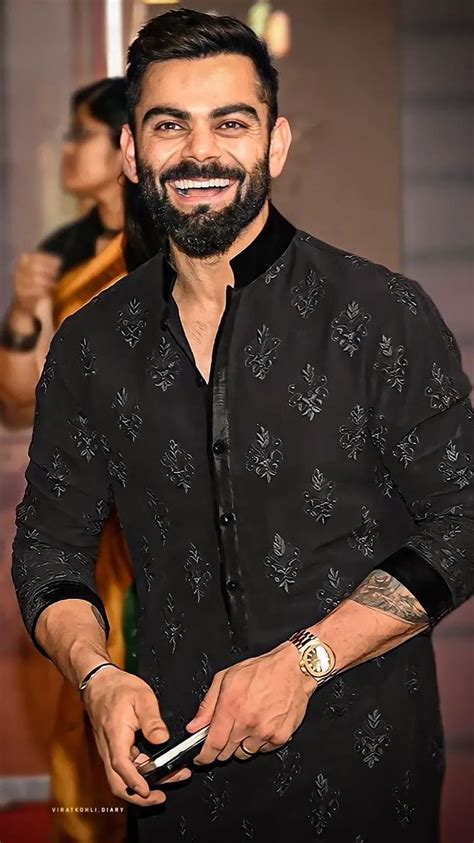 kurta wear by Virat Kohli